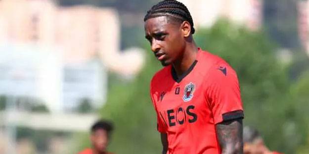 Nice Rosario'yu transfer etti