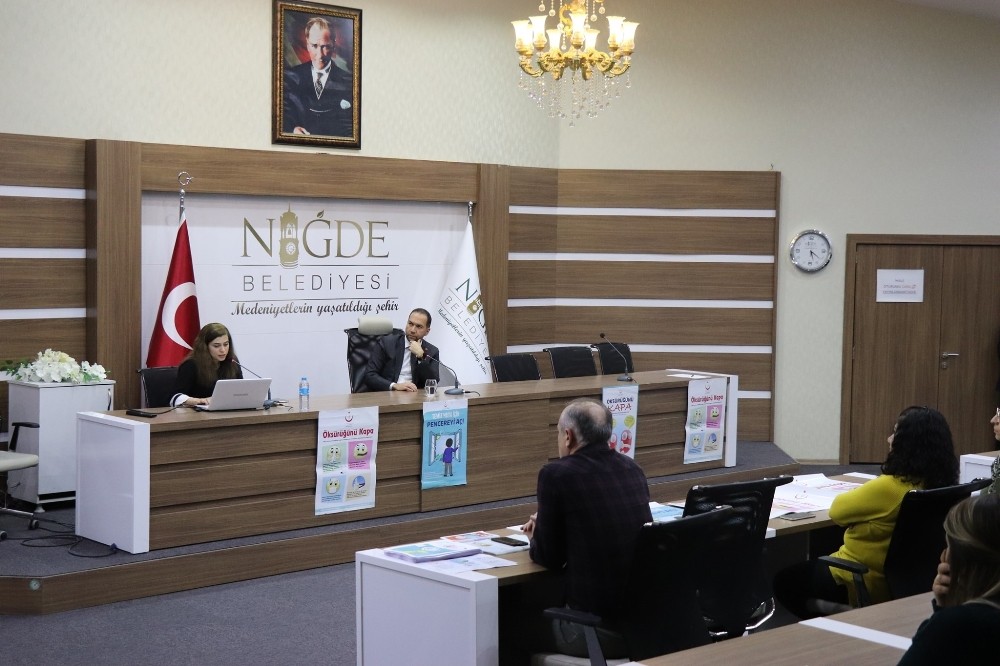 Niğde Belediye Başkanı Emrah Özdemir Sağlıklı Şehir Projesi sunumuna katıldı 