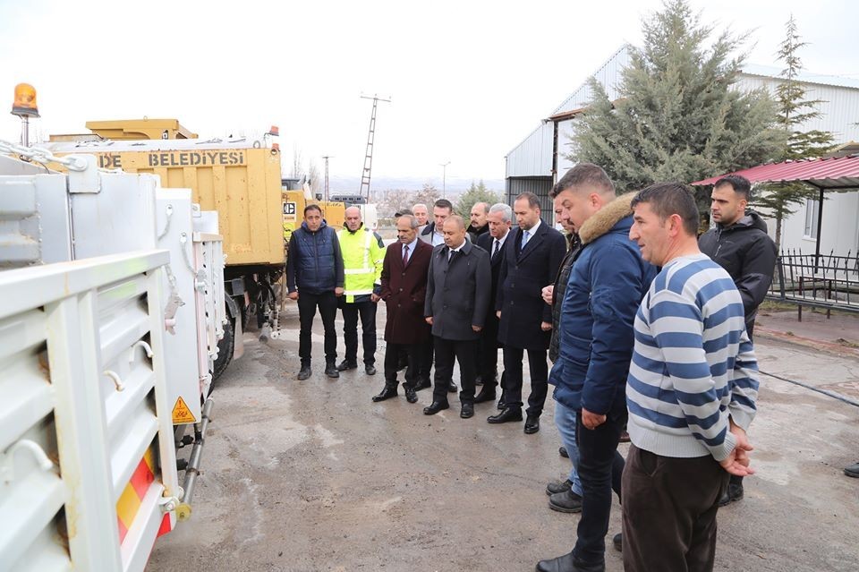 Niğde Belediye Başkanı Özdemir işçilerle bir araya geldi 