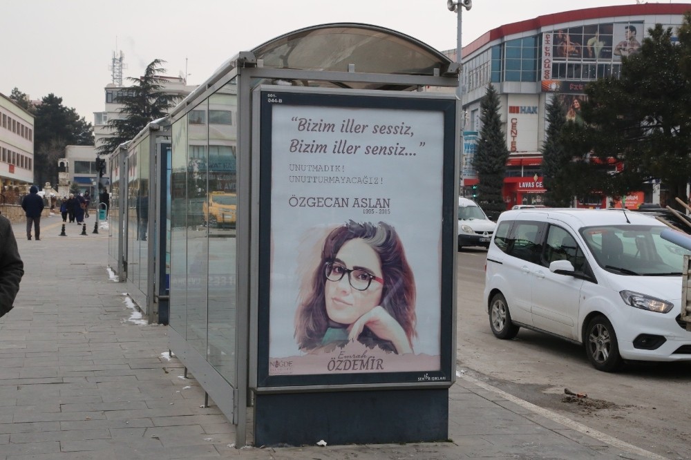 Niğde Belediye Başkanı Özdemir, Özgecan Aslan’ı Andı 