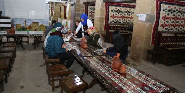 Niğde Belediyesinden Çay ve Okuma Salonu