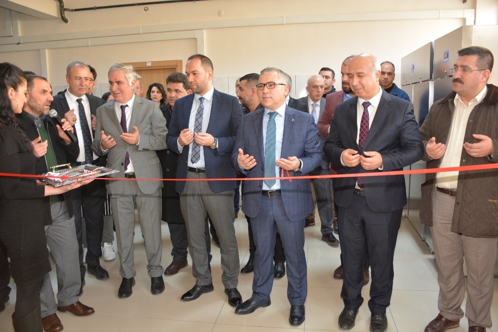 Niğde’de Aşçılık Bölümü Uygulama mutfağı açıldı 