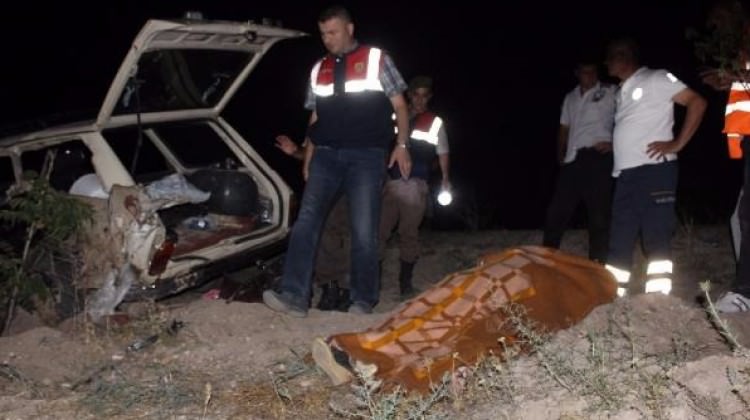 Niğde'de feci kaza! Çok sayıda ölü ve yaralı var