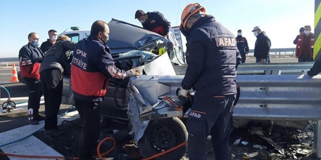 Niğde'de feci kaza! Ölüler var