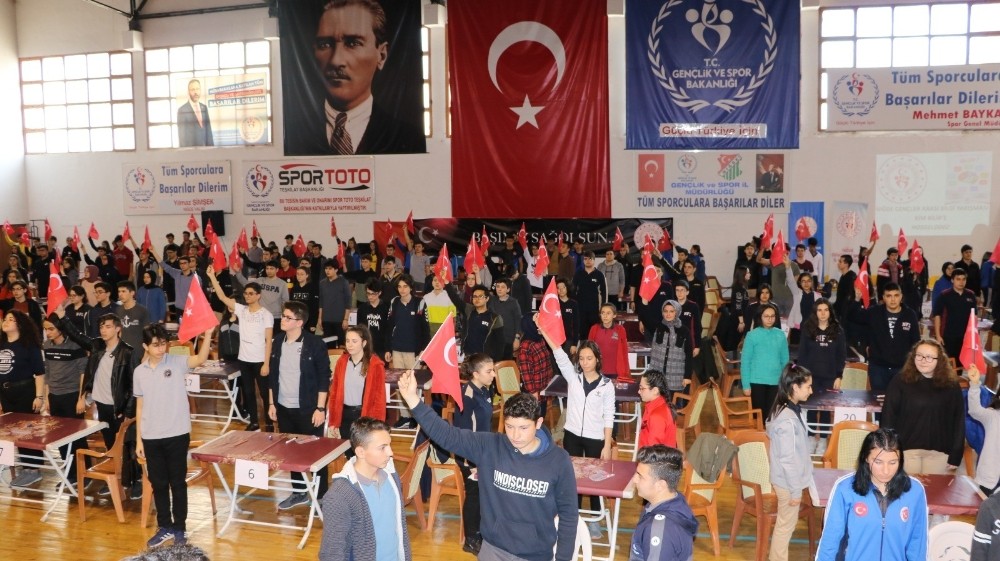 Niğde’de Gençlerarası Bilgi Yarışması düzenlendi 
