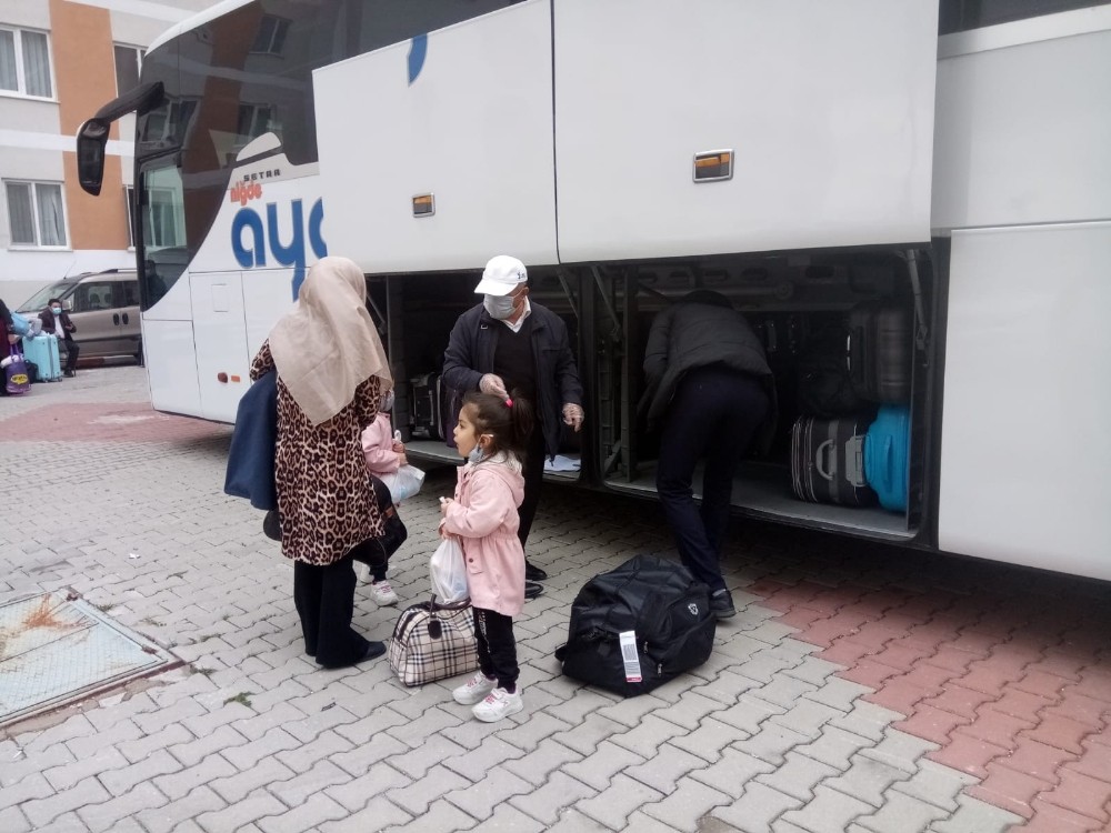 Niğde’de karantina süresi biten 415 kişi evlerine gönderiliyor 