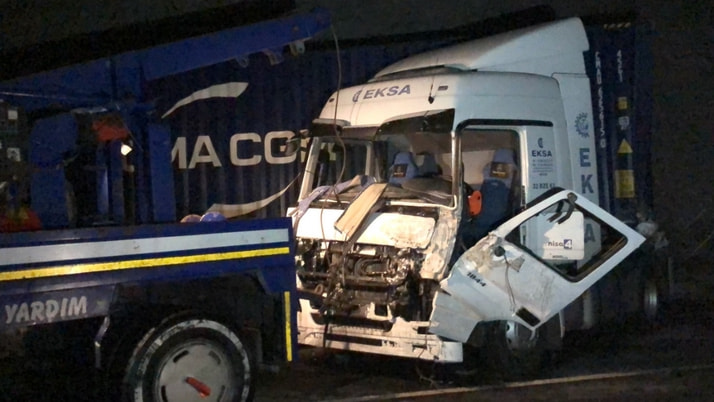Niğde'de korkunç zincirleme trafik kazası! Çok sayıda ölü var