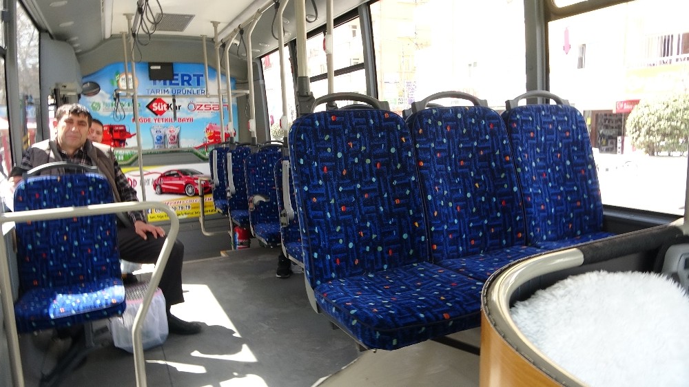 Niğde’de market ve Halk Otobüsleri yoğunluk yaşamıyor 