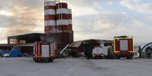 Niğde'de tekstil fabrikasında yangın