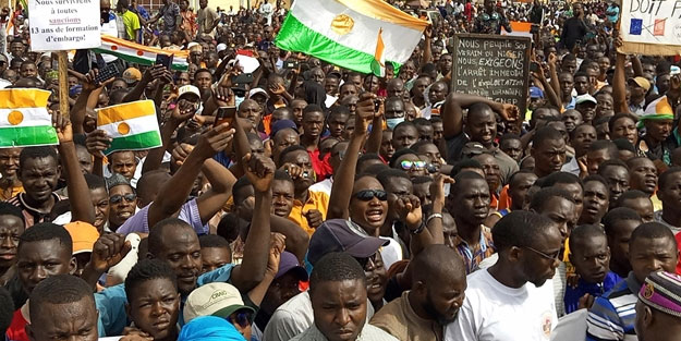 Nijer ve ECOWAS anlaşma aşamasında