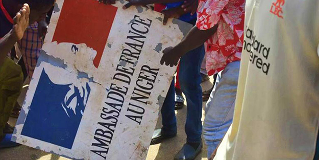 Nijer'den topraklarından attıkları Fransa'ya bir şok daha!