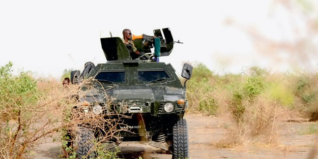 Nijerya'da ABD konvoyuna saldırı: 4 ölü