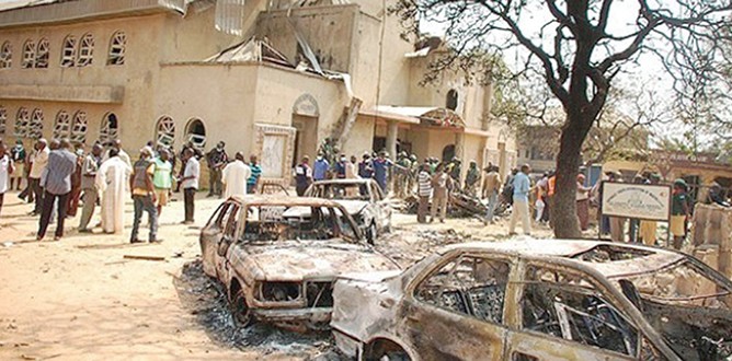 Nijerya’da camiye saldırı: 20 ölü