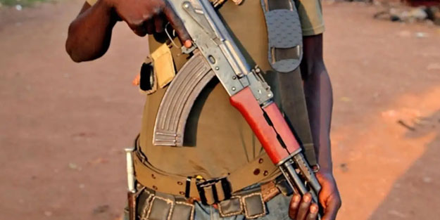 Nijerya'da şiddet bitmek bilmiyor! 30 kişi yaşamını yitirdi