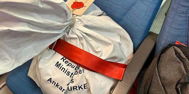 Nijerya'dan oy pusulaları diplomatik kuryelerle Türkiye'ye gönderildi