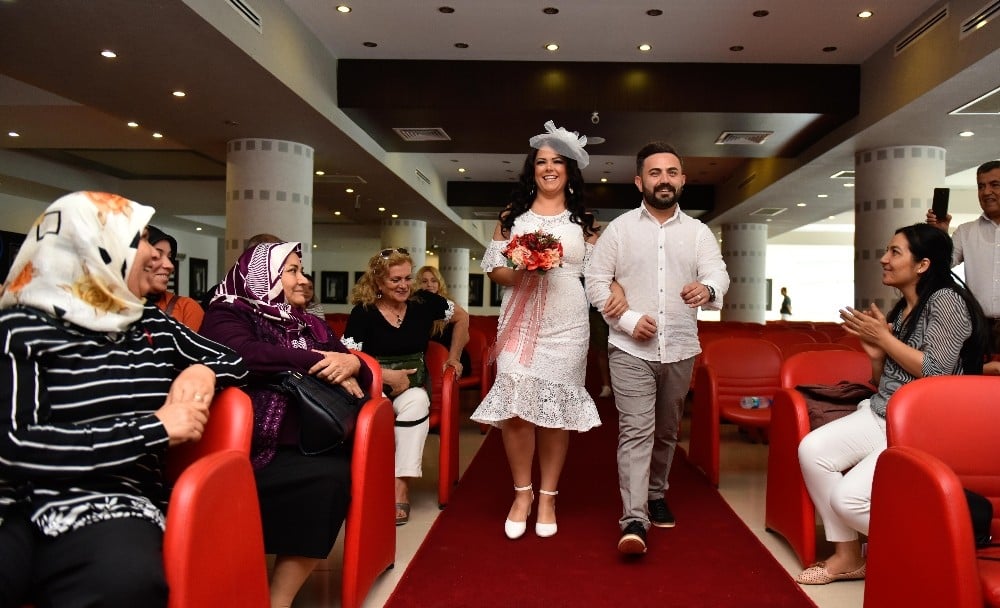 Nikah için 09.09.19 tarihini seçtiler 