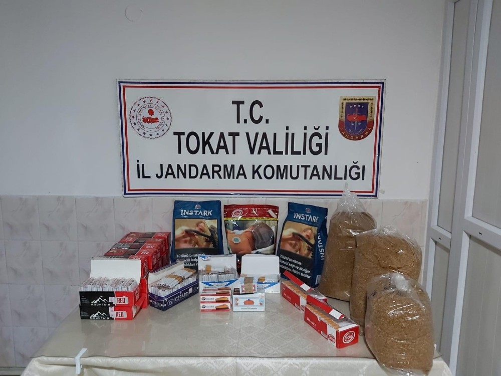 Niksar’da 14 kilo kaçak tütün ele geçirildi 