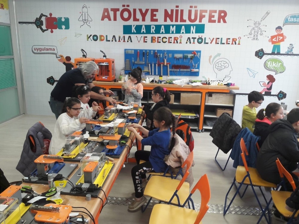 Nilüfer Belediyesi’nden online kodlama eğitimi 