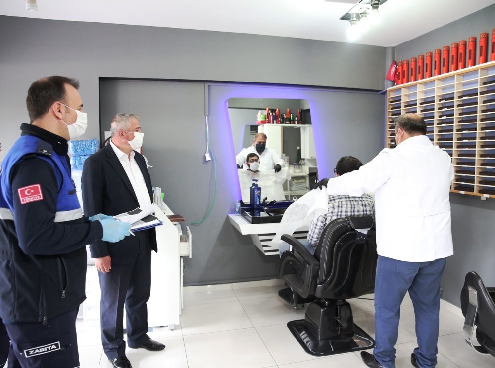 Nilüfer’de berber ve kuaförlere zabıta denetimi 