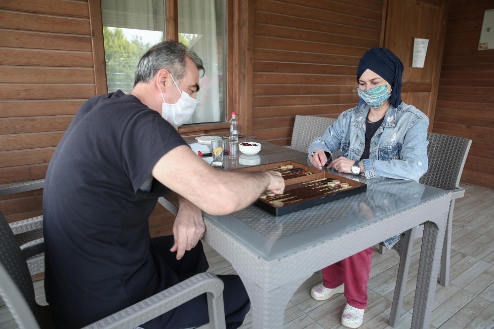 Nilüfer’de engelli bireyler ‘Bizim Bahçe’de hayat buluyor 