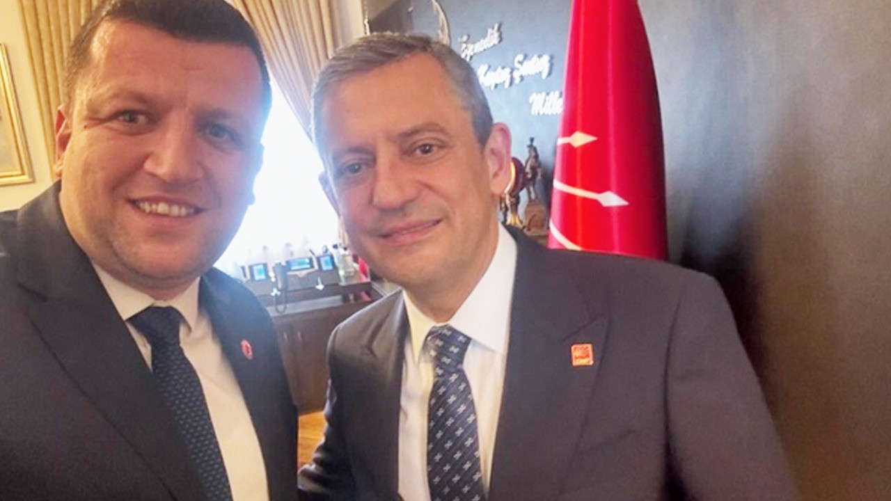 Nilüfer'de muhtar her ay Belediye'den maaş alıyormuş!