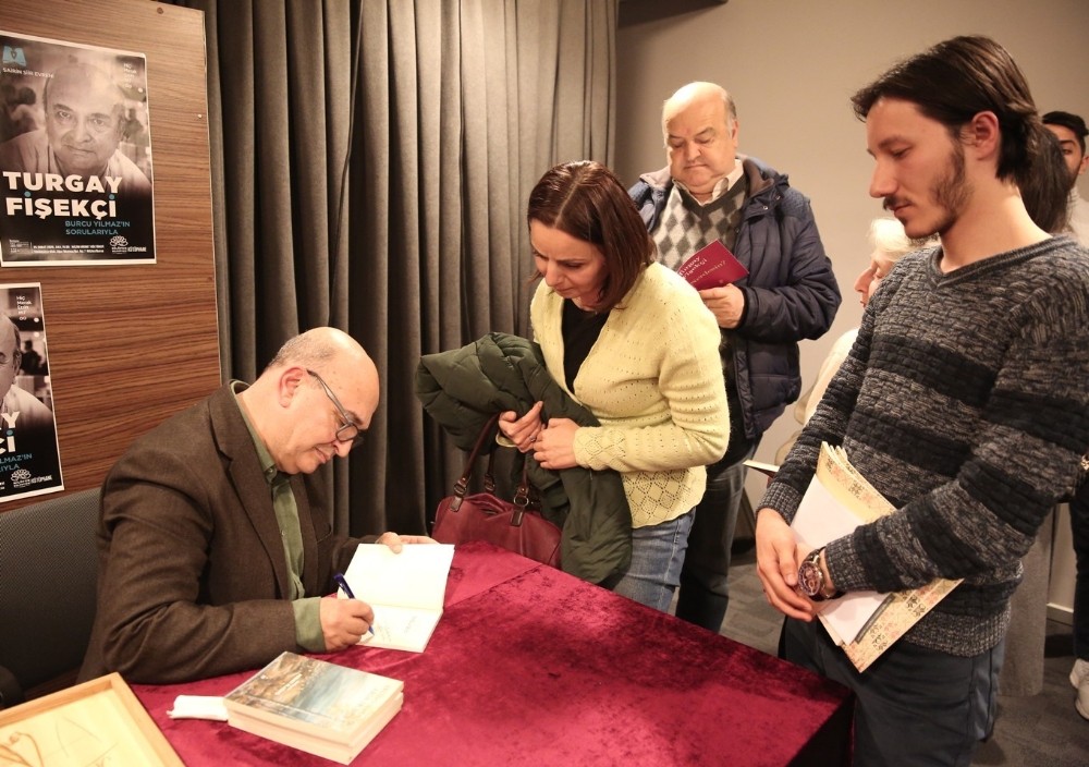 Nilüfer’de Turgay Fişekçi ile şiir dünyasına bakış 