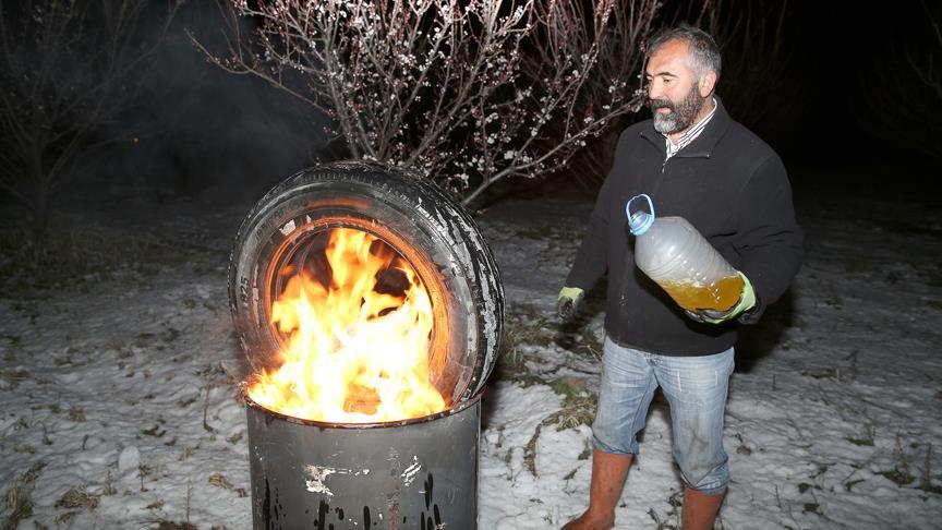 Nisan karı Erzincan'lı çiftçileri tedirgin etti