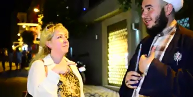 Nişantaşı'nda sarıklı Müslüman ile hazımsız Laikçi karşılaşırsa...