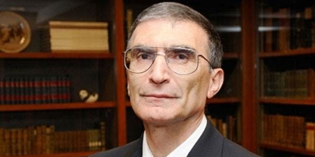 Aziz Sancar ödülünü aldı