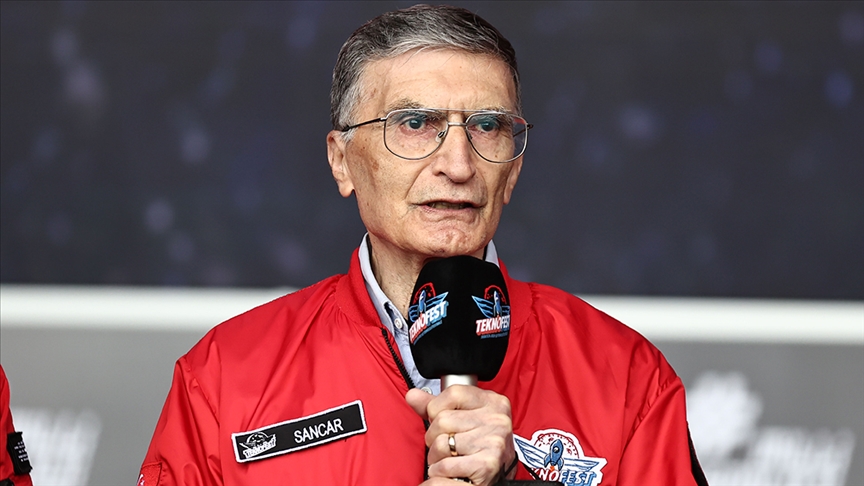 Nobel ödüllü bilim insanı Aziz Sancar: Kanun zorlamasa bile aşı olmak gerek