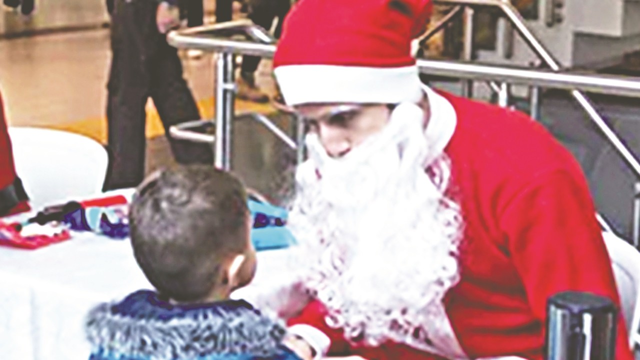 Noelci kafa Siyer-i Nebi dersinden rahatsız