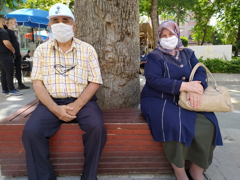 Normalleşme süreci en çok 65 yaş ve üstü vatandaşları memnun etti 