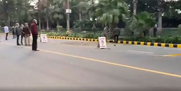 Normalleşmenin yıldönümünde yaşandı! İsrail büyükelçiliği önünde patlama