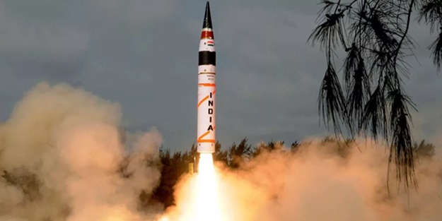 Nota verilmişti! Orta menzilli füze test ettiler