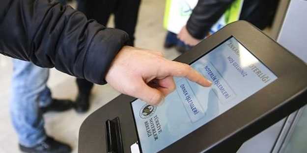 Noterde hafta sonu oto mesaisi
