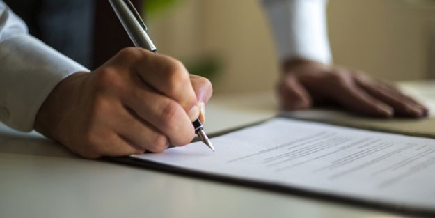 Noterde imza atmadan önce iyi düşünün! Böyle dolandırıcılık görülmedi