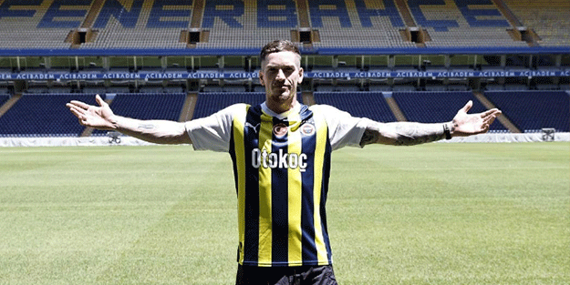 Nottingham Forest'tan, Fenerbahçe'ye kiralama teklifi