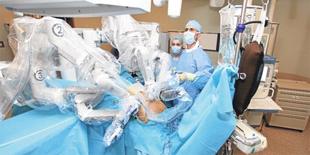 Nükleer santrale sızıntıyı engellemek için giren robot 'canını' zor kurtardı!