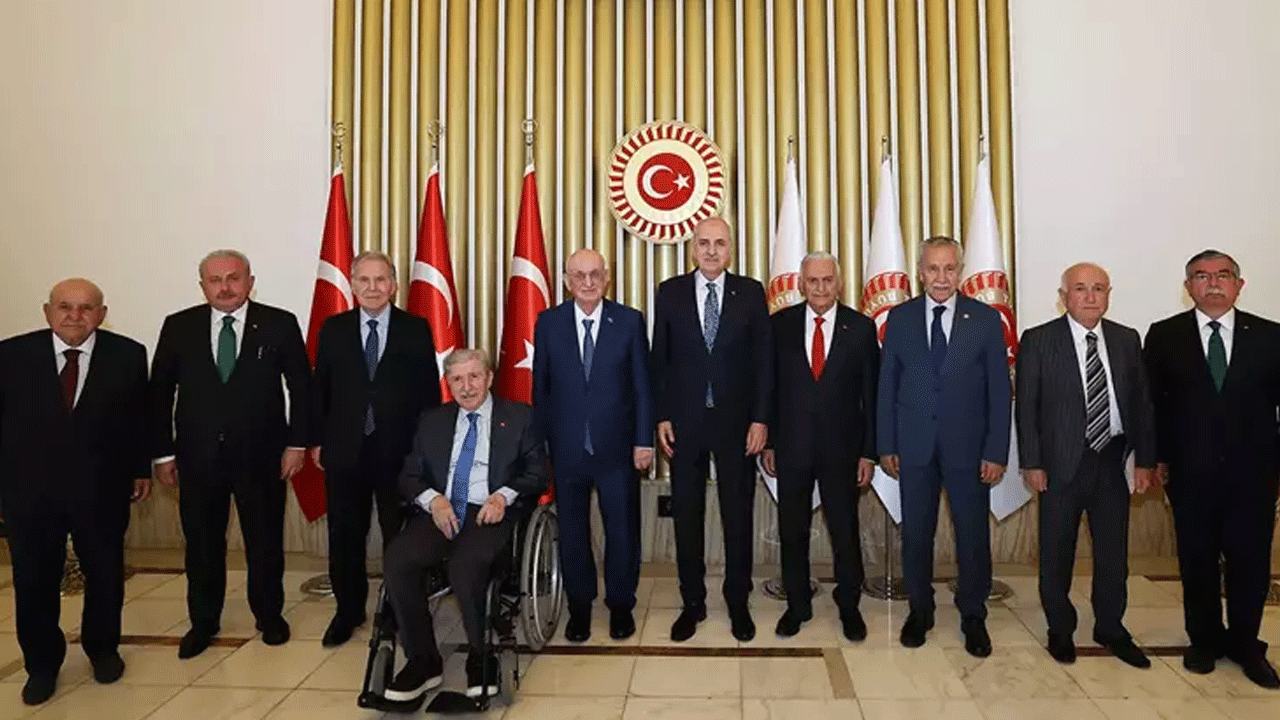 Numan Kurtulmuş önemli isimleri ağırladı