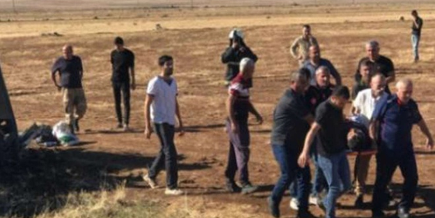 Nusaybin'de TIR ile traktör çarpıştı!