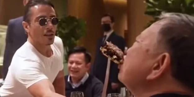 Nusret'in elinden altın kaplama et yedi, ülkede krize neden oldu