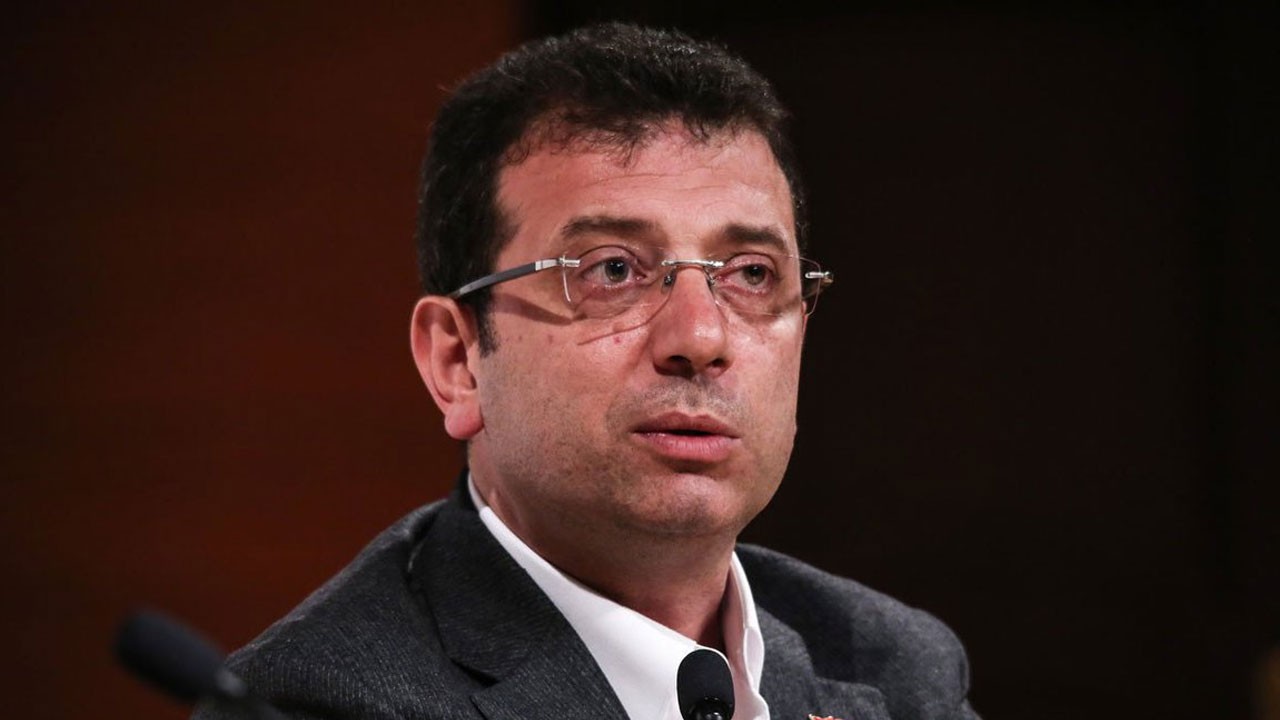 Nutuk, Kur’an-ı Kerim ve Nazım Hikmet… İmamoğlu duruşma arasında tüm tuşlara bastı