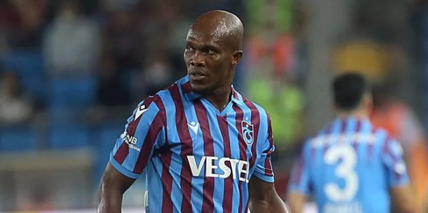 Nwakaeme’den yılın geri vitesi!