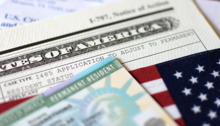 NYT ifşa etti: ABD’de göçmenlere siyonist kelepçe! İsrail’e biat etmeyen sınır dışı ediliyor