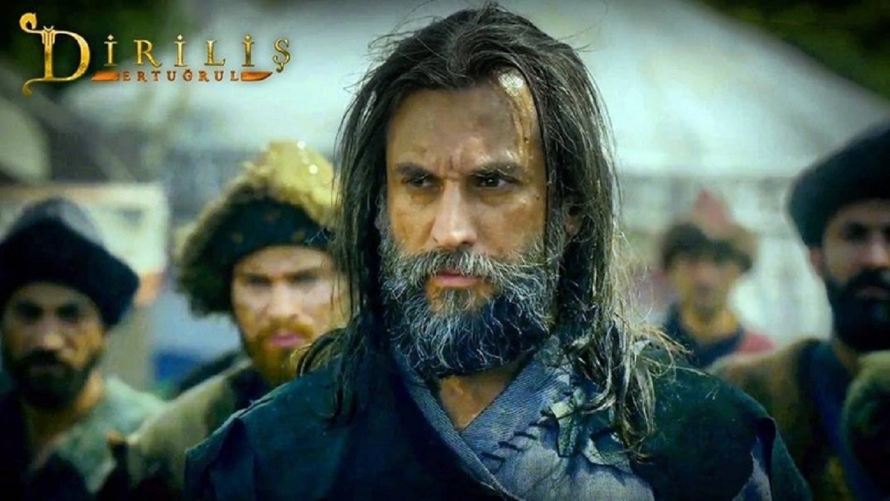 O anlar böyle kaydedildi! Oyuncu Sezgin Erdemir trafikte saldırıya uğradı