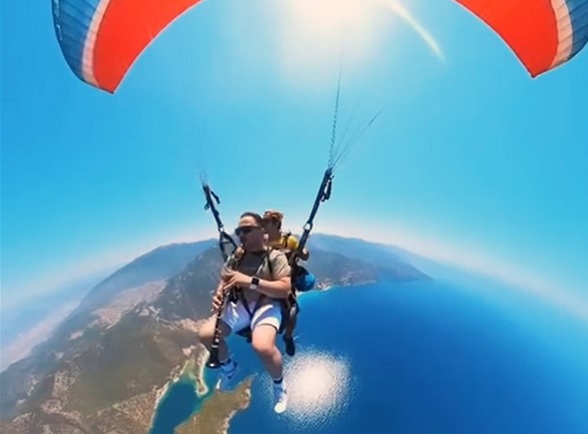 O anları böyle kaydetti! Gökyüzünde klarnet çaldı