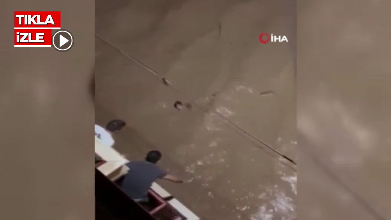 O Avrupa ülkesini sel vurdu: 4 kişi kayıp