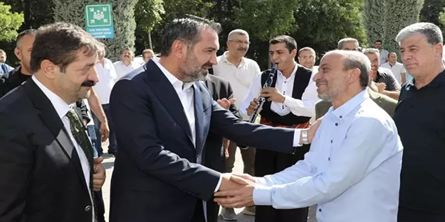 O belediyeden maaşlara rekor zam!