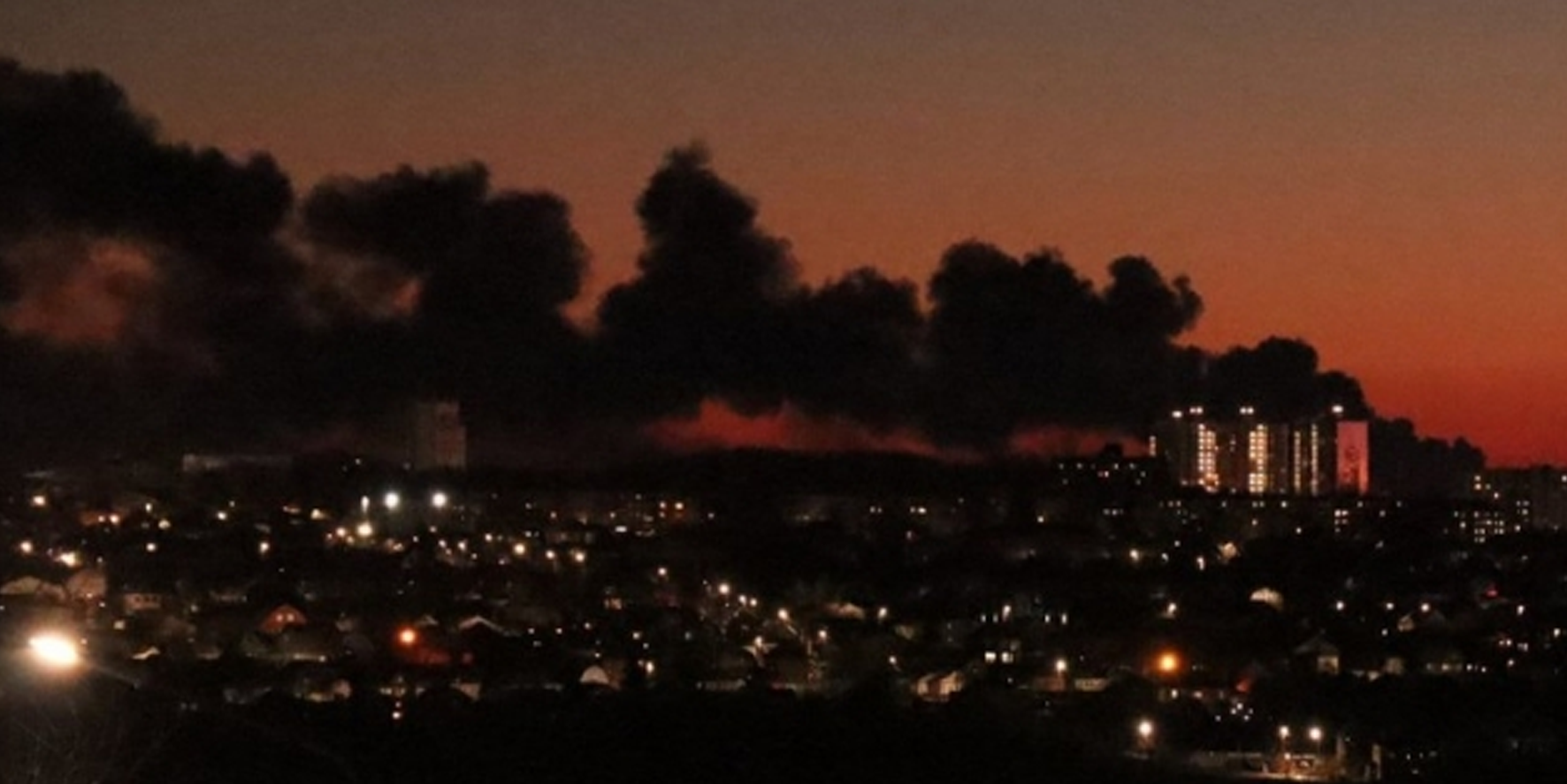 O bölgede bir havaalanına daha drone saldırısı yapıldı!