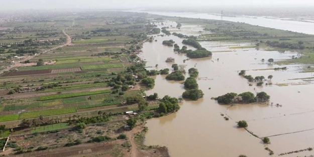 O bölgedeki sellerde 75 kişi hayatını kaybetti